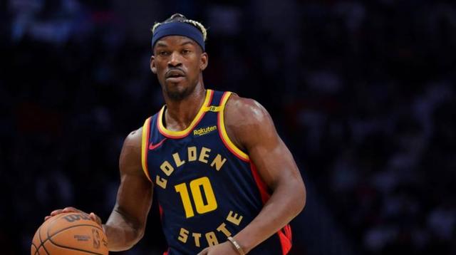 巴特勒连续十二场比赛得分超过挺进下一轮，美国队挑战极限！的简单介绍